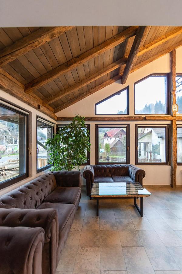 Ranger Chalet Моєчу-де-Сус Екстер'єр фото